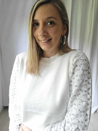 Pull blanc à Sequins